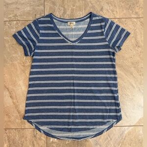 Style & Co VNeck striped Tshirt Medium